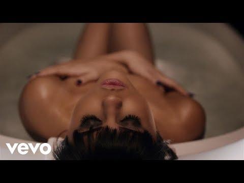 Selena Gomez - Hands To Myself (Official Music Video)