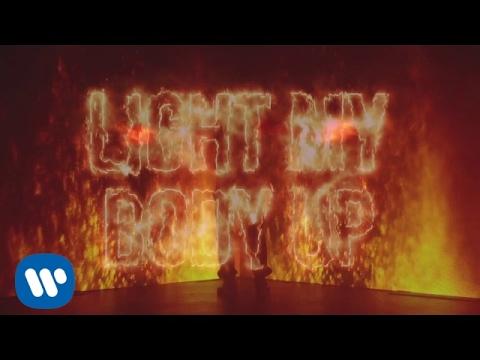 David Guetta Feat Nicki Minaj & Lil Wayne - Light My Body Up (Lyric Video)